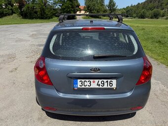 Kia ceed 1.4i - 6