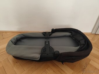 Korba Thule Urban glide bassinet - 6
