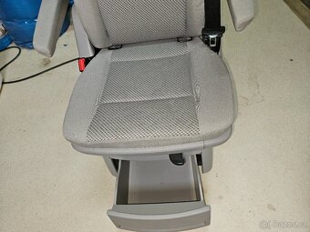 VW T6 otočné sedadlo druhé řady - 6