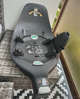 Cybex cloud Z i-Size + otočná základna - 6