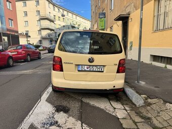 Volkswagen Touran 1.9 TDI DSG - 6