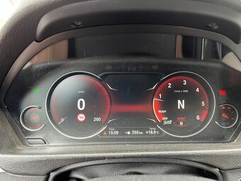 BMW 318d Touring 110 kW – EURO 6, Černá, Automat - 6