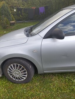 Hyundai i 330 - 6