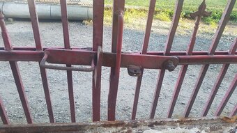 Stará brána s brankou - 6