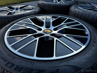 Originál alu kola Porsche Taycan zimní Pirelli - 6