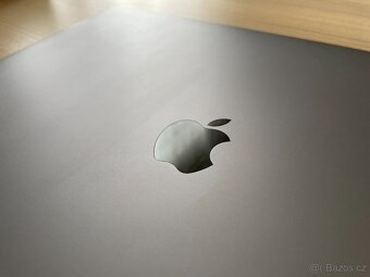 MacBook Pro 16-inch, 2019, 2.3 GHz, 8jádr Intel i9, 1TB SSD - 6