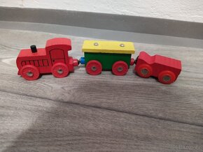 Dřevěné vláčky a koleje - 6