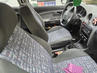 Seat Ibiza, 1.4 Stav nového vozu - 28000KM - 6