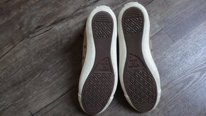Dvoje vysoké kožené Converse v.38,5 - 6