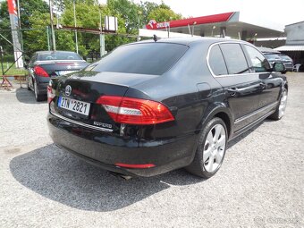 Prodám Škodu Superb 3.6 FSI 191kw 4x4 Webasto Top stav - 6