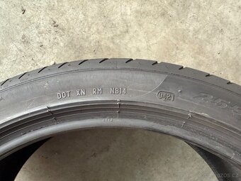 prodám letní pneumatiky 255/40/21 Pirelli dva kusy - 6
