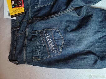 Rifle na motorku - 6