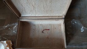 Retro kufr/ kufřík včetně klíčku k funkčním zámkům - 6