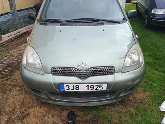 Toyota yaris 1.0 48kw - 6