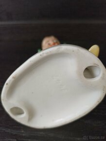 Soška - DĚVČÁTKO S HUSOU A HOUSATY - 6