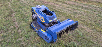 SVAHOVÁ RC ovládana cepáková sekačka AWY 80 SM - 6