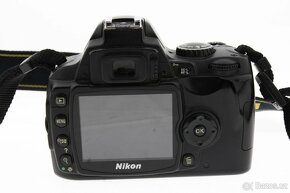 Zrcadlovka Nikon D40 + 18-55mm - 6