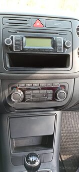 VW Golf 1.6 75 KW r.v. 2009 - 6
