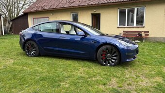 Tesla 3 Performance: 393 kW Refresh 2022. Skvělý stav. - 6