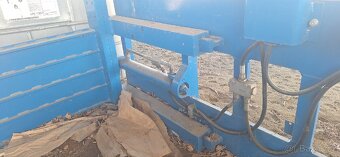 Prodám hydraulické kleště na hranaté balíky - 6