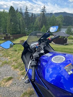 Yamaha YZF-R3 - 6