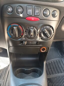 Fiat Punto - 6