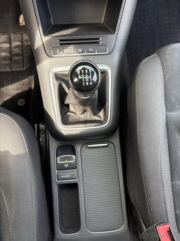 Volkswagen Tiguan 2.0 TDI 103 kw 4x4 - 6