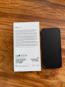 iPhone 13, Midnight, 128GB + Apple Watch - SET - 6