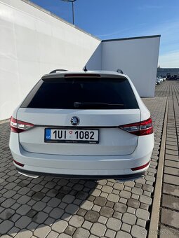 Škoda Superb 2,0tdi sportline - 6