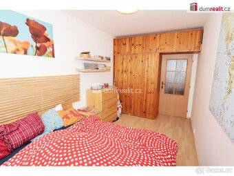 Světlý byt 74,4 m2 + terasa 7,6 m2 a zahrada 27 m2, 1NP, nov - 6