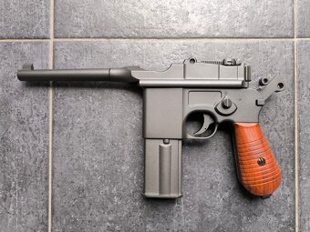 Airsoftová pistole M712 (KWC) - 6