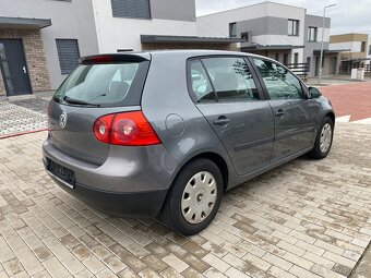 VW Golf 1.4i, r. 2005, naj. 118000 km, klimatizace, nová STK - 6