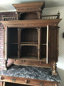 Starožitný kredenc - 6