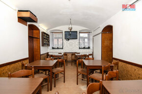 Prodej restaurace, s bydlením v Rožné, 365m² - 6