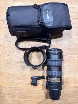 Nikon 70-200 AF-S VR 2.8 G + Nikon 18-70 + příslušenství - 6