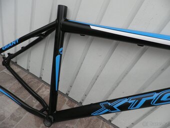 RÁM NA KOLO GIANT 26 - 6