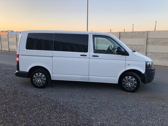 Volkswagen Transporter T5 Facelift R.V. 2011 2.0TDI 9MÍST - 6