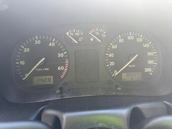 VW Polo 1.4 automat 1999 - 6