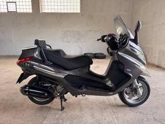 Piaggio X EVO 125 - 6