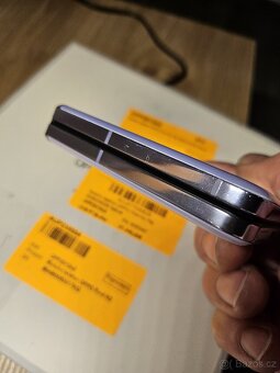 Oppo Find N2 Flip - 6