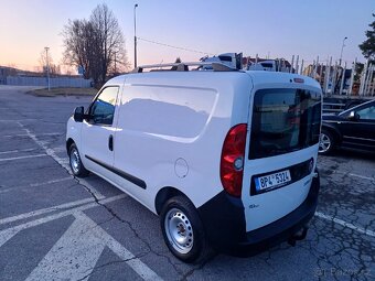 Fiat Dobló 1.3 JTD - 6