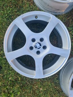 DOTZ Imola R17 5x100 - 6