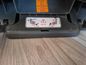Dětská autosedačka Britax - 6