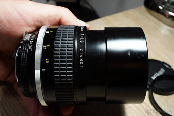 Nikkor 105mm f/1.8 AiS – legendární portrétní klasika - 6