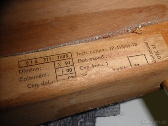 Stará barevná židle TON - 6