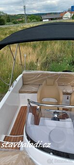 Motorový člun, loď Orion 560 SunDeck - 6