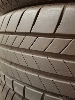 Letni pneumatiky BRIDGESTONE 205/60 R16
- 6