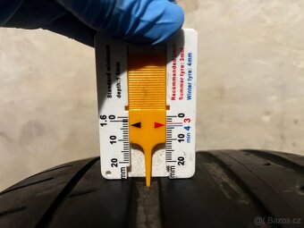 Pneu 225/50 R17 - 6