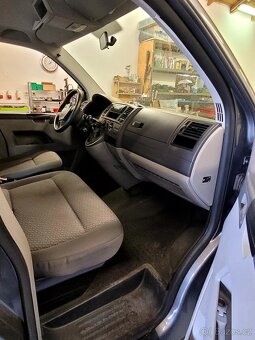 Volkswagen Transporter T5 - 6
