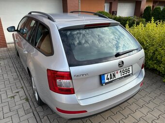 ŠKODA Octavia Combi 1.6 TDI / 77 kW Elegance (2015) - 6